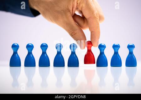 Profilauswahl Und Rekrutierung Von Idealen Kunden Oder Kandidaten Stockfoto