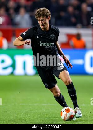 ANTWERPEN, BELGIEN - 30. SEPTEMBER: Sam Lammers von Eintracht Frankfurt während des UEFA Europa League Group Stage Matches zwischen dem Royal Antwerp FC und Eintracht Frankfurt am 30. September 2021 im Bosuil in Antwerpen, Belgien (Foto: Herman Dingler/Orange Picters) Stockfoto