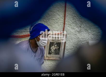Non Exclusive: Haitianische Migranten ruhen während ihres Aufenthalts im Hostel Tochan, einer Stiftung, die Migranten auf ihrer Reise durch Mexiko zu den Vereinten Nationen unterstützt Stockfoto