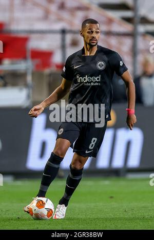 ANTWERPEN, BELGIEN - 30. SEPTEMBER: Djibril Sow von Eintracht Frankfurt während des UEFA Europa League Group Stage Matches zwischen dem Royal Antwerp FC und Eintracht Frankfurt am 30. September 2021 in Antwerpen, Belgien (Foto: Herman Dingler/Orange Picturs) Stockfoto