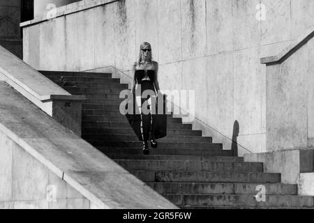 Paris, Frankreich. September 2021. RICK OWENS SS22 Runway während der Paris Fashion Week am 2021. September - Paris, Frankreich. 30/09/2021 Credit: dpa/Alamy Live News Stockfoto