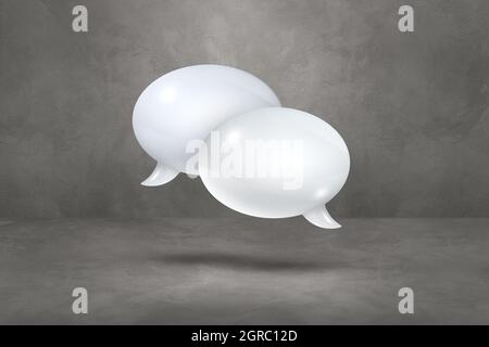Weiße 3D-Sprechblasen isoliert auf grauem Hintergrund Stockfoto