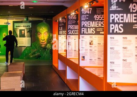 Die Abbildung zeigt die Präsentation einer Ausstellung, die dem verstorbenen französischen Schauspieler Louis de Funes gewidmet ist, im Kinopalast in Brüssel, Freitag, 0 Stockfoto