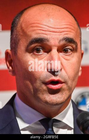 Belgiens Cheftrainer Roberto Martinez, der während einer Pressekonferenz der belgischen Fußballnationalmannschaft Red Devils die Auswahl für die bekannt gab Stockfoto