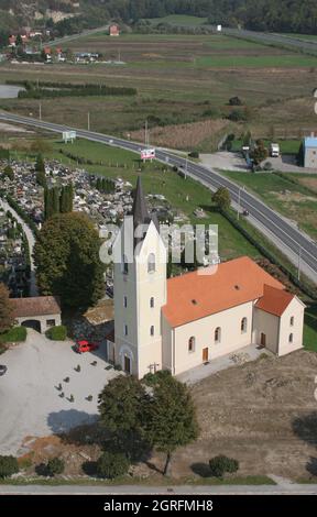 Kirche des Heiligen Martin in Breznicki Hum, Kroatien Stockfoto