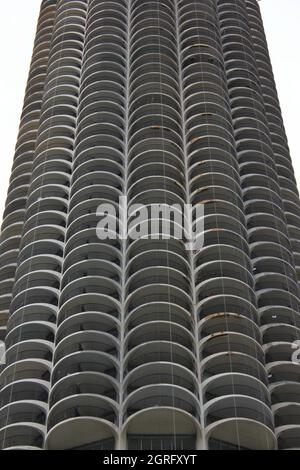 Marina Towers in Chicago, Illinois an einem sonnigen Tag. Stockfoto