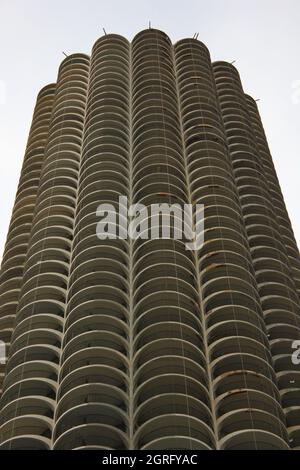 Marina Towers in Chicago, Illinois an einem sonnigen Tag. Stockfoto