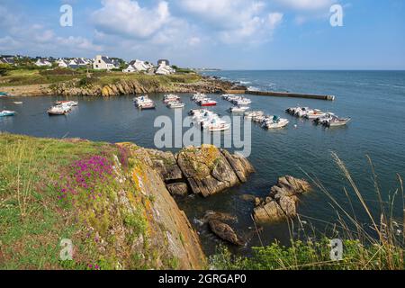 Frankreich, Finistere, Plouhinec, Bucht von Pors Poulhan, markiert die Wasserscheide zwischen Cap Sizun und Pays Bigouden Stockfoto