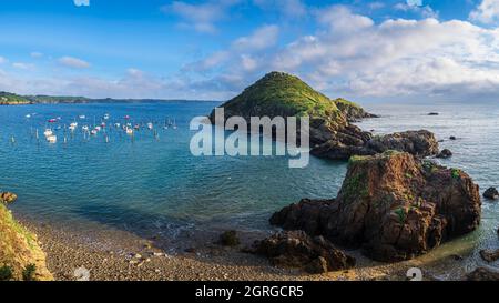 Frankreich, Cotes d'Armor, Plouha, der Pfahlhafen von Gwin Zegal entlang des Wanderweges GR 34 Stockfoto