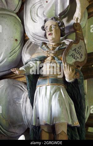 St. Ladislaus, Statue auf dem Altar des heiligen Johannes von Nepomuk in der Kirche unserer Lieben Frau vom Schnee in Volavje, Kroatien Stockfoto