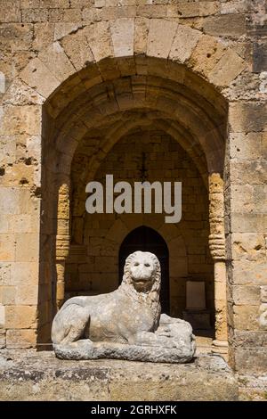 Grabstatue des Löwen, Archäologisches Museum, Rhodos Altstadt, Rhodos, Dodekanes Inselgruppe, Griechenland Stockfoto