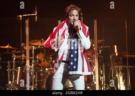 Miami Beach, FL - SEP 30: David Bisbal tritt am 30. September 2021 während seiner Gira en Tus Planes 2020 im Fillmore Miami Beach im Jackie Gleason Theater in Miami Beach, Florida, auf. (Foto von Alberto E. Tamargo/Sipa USA) Stockfoto