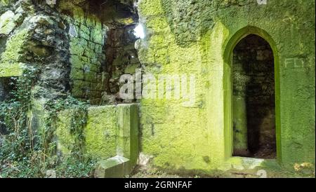 Ruinen des Lookout, Celtic Times, gotische Gebäude Stockfoto