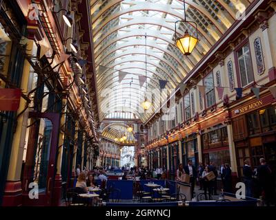 London, Greater London, England, September 21 2021: Leadenhall Market eine Markthalle in der City of London aus dem 14. Jahrhundert Stockfoto