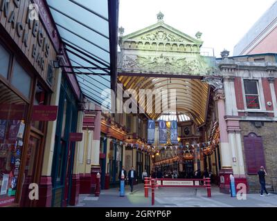 London, Greater London, England, September 21 2021: Leadenhall Market eine Markthalle in der City of London aus dem 14. Jahrhundert Stockfoto