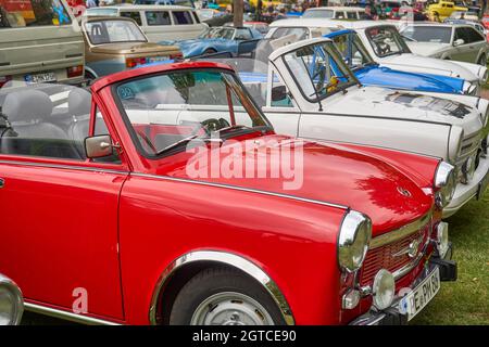 Trabant 1.1 Cabrio, Oldtimer aus der DDR mit Zweitaktmotor in Schöningen, 12. September 2021 Stockfoto