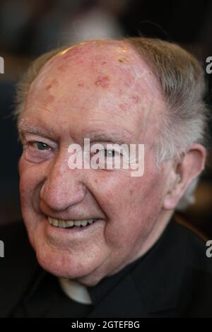 April 2018. Canon Noel Proctor MBE. Noel war Kaplan bei HMP Strangeways, dem heutigen HMP Manchester, als die Unruhen im Jahr 1990 in der Gefängniskapelle begannen. Jetzt Stockfoto