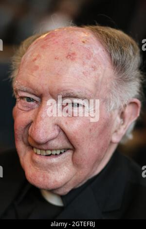 April 2018. Canon Noel Proctor MBE. Noel war Kaplan bei HMP Strangeways, dem heutigen HMP Manchester, als die Unruhen im Jahr 1990 in der Gefängniskapelle begannen. Jetzt Stockfoto