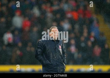 Hull, Großbritannien. Oktober 2021. Neil Warnock Manager von Middlesbrough in Hull, Großbritannien am 10/2/2021. (Foto von Ben Early/News Images/Sipa USA) Quelle: SIPA USA/Alamy Live News Stockfoto