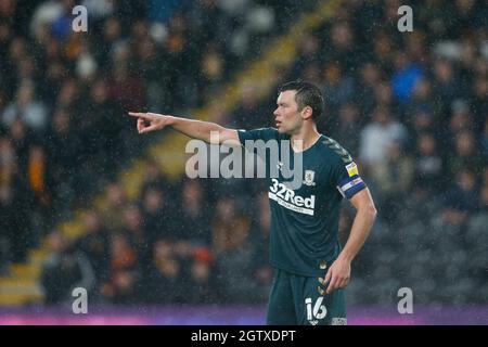 Hull, Großbritannien. Oktober 2021. Jonathan Howson #16 von Middlesbrough in Hull, Vereinigtes Königreich am 10/2/2021. (Foto von Ben Early/News Images/Sipa USA) Quelle: SIPA USA/Alamy Live News Stockfoto