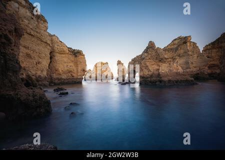 Ponta da Piedade Felsformationen - Langaufnahme - Lagos, Algarve, Portugal Stockfoto