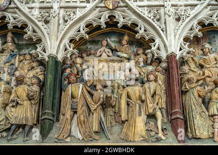 Holzschnitzerei in der Kathedrale Notre Dame d’Amiens, Amiens, Frankreich | Holzschnitzereien in der Kathedrale Basilika unserer Lieben Frau von Amiens, Amiens, Stockfoto