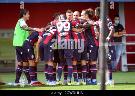 Aaron Hickey (Bologna) feiert nach einem Tor 3-0 während Bologna FC vs SS Lazio, italienische Fußball-Serie A Spiel in Bologna, Italien, Oktober 03 2021 Stockfoto