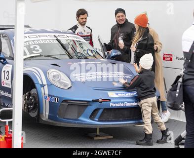 Prinz Carl Philip fährt den Porsche Carrera Cup Scandinavia im Endlauf von Mantorp. Schweden am 2. Oktober 2021. Foto von Johan Valkonen/Stella Picturs/ABACAPRESS.COM Stockfoto