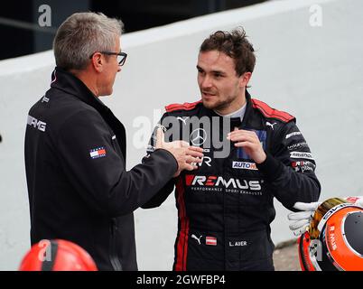 03.10.2021, Hockenheimring, Hockenheim, DTM 2021, Hockenheimring, 01.10. - 03.10.2021, im Bild Bernd Schneider, Lucas Auer (AUT # 22), Mercedes AMG Team Winward Stockfoto