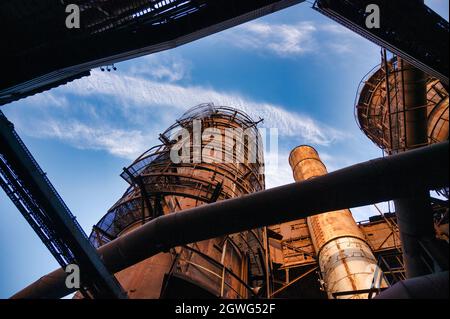 Hochofen, cowper Tower. Luftheizgeräte Stockfoto