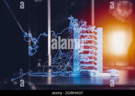 3D-Drucker PLA Filament Extruder Temperaturoptimierung Druckfehler Kopftemperatur fehlgeschlagen Stockfoto