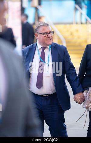 MANCHESTER, GROSSBRITANNIEN. 3. OKTOBER Mark Francois, Abgeordneter für Rayleigh und Wickford, während der Konferenz der Konservativen Partei in Manchester Central, Manchester am Sonntag, 3. Oktober 2021. (Kredit: MI Nachrichten) Kredit: MI Nachrichten & Sport /Alamy Live Nachrichten Stockfoto