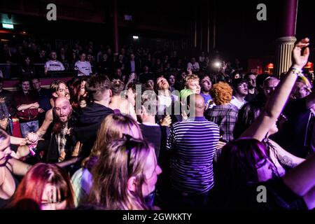 The Arts Club, 90 Seel Street, Liverpool, Großbritannien. Oktober 2021. Eine Performance der irischen Punk-Band The Murder Capital im Rahmen der Sound City Festival 2021. Kredit: Jonny Nolan/Alamy Live Nachrichten Stockfoto