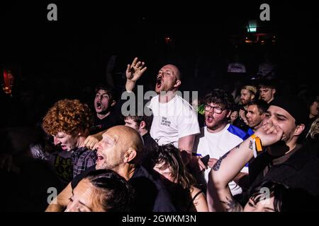 The Arts Club, 90 Seel Street, Liverpool, Großbritannien. Oktober 2021. Eine Performance der irischen Punk-Band The Murder Capital im Rahmen der Sound City Festival 2021. Kredit: Jonny Nolan/Alamy Live Nachrichten Stockfoto