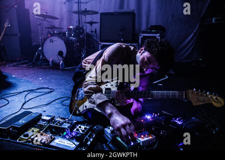 The Arts Club, 90 Seel Street, Liverpool, Großbritannien. Oktober 2021. Eine Performance der irischen Punk-Band The Murder Capital im Rahmen der Sound City Festival 2021. Kredit: Jonny Nolan/Alamy Live Nachrichten Stockfoto