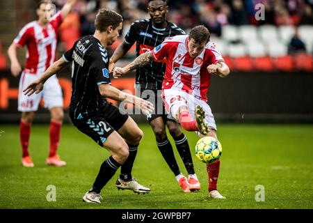 Aalborg, Dänemark. Oktober 2021. Frederik Borsting (25) von AAB beim 3F Superliga-Spiel zwischen Aalborg Boldklub und Soenderjyske im Aalborg Portland Park in Aalborg. (Foto: Gonzales Photo/Alamy Live News Stockfoto