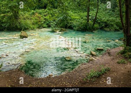 Parco Fluviale dell'Elsa (Flusspark von Elsa) in Colle Val d'Elsa, Toskana, Italien Stockfoto