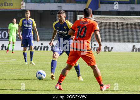 Verona, Italien. Oktober 2021. 24 Daniel Bessa -Verona durante Hellas Verona FC vs Spezia Calcio, Campionato di Calcio Serie A in Verona, Italia, 03 ottobre 2021 Quelle: Independent Photo Agency/Alamy Live News Stockfoto