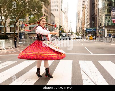 84. Jährliche Parade zum Pulaski-Tag in New York City - 3. Oktober 2021 Stockfoto