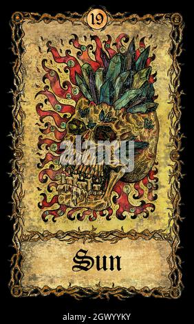 Sun. Große Arcana Tarot-Karte mit Totenkopf auf antikem Hintergrund. Mystische Kunst, Halloween-Illustration mit esoterischem, gotischem, okkulten Konzept Stockfoto