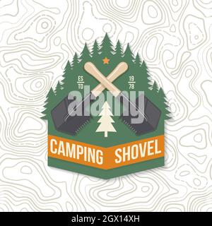 Camping Schaufel Patch oder Aufkleber. Outdoor-Abenteuer. Vektor. Konzept für Hemd oder Logo, Print, Stempel oder T-Shirt. Vintage Typografie Design mit Camper Stock Vektor