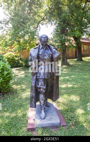 Josip Broz Tito, Bronzestatuary im Museumspark, Museum von Jugoslawien , Belgrad, Serbien. Berühmteste Statue des jugoslawischen Führers Tito. Denkmal Stockfoto