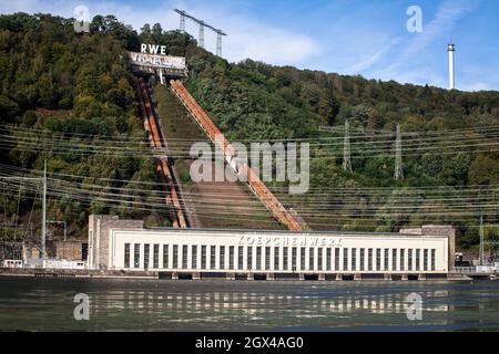 hengstey-see, Stausee, Blick auf das RWE Koepchenwerk, Pumpspeicherkraftwerk, Herdecke, Nordrhein-Westfalen, Deutschland. Hengsteysee, Stausee, Blick Stockfoto