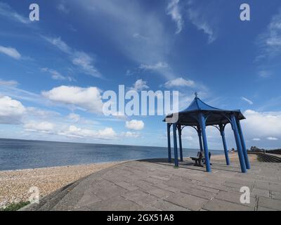 Sheerness, Kent, Großbritannien. Oktober 2021. UK Wetter: Sonnig in Sheerness, Kent. Kredit: James Bell/Alamy Live Nachrichten Stockfoto