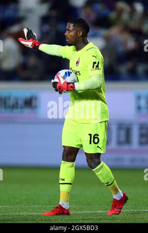 Mike Maignan von AC Milan Gesten während der Serie Ein Spiel zwischen Atalanta BC und AC Mailand. Stockfoto