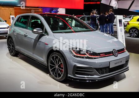 Volkswagen Golf GTI TCR auf der Autosalon 2020 Motor Show. Brüssel, Belgien - 9. Januar 2020. Stockfoto