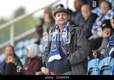 Featherstone, England - 2. Oktober 2021 - Halifax Panthers Fans vor der Rugby League Betfred Championship, Halbfinale-Play-off, Featherstone Rovers vs Halifax Panthers im Millennium Stadium, Featherstone, UK Dean Williams Stockfoto