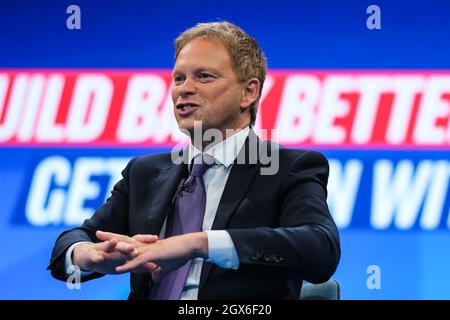 Manchester, Großbritannien. Oktober 2021. Manchester, Großbritannien. Montag, 4. Oktober 2021 . In Conversation with Grant Shapps, Secretary of State for Transport Conservative Party 2021 Conference Credit: Julie Edwards/Alamy Live News Stockfoto