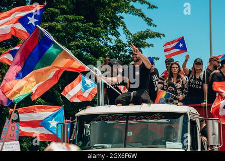 SAN JUAN, PUERTO RICO - 23. Jul 2019: Die Demonstranten fordern den Rücktritt von Gouverneur Ricardo Rosello in Puerto Rico Stockfoto