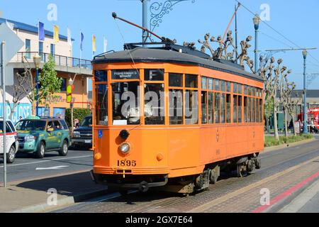 F-Line Antique Peter Witt Straßenbahn Nr.1895 Mailand Italien in Fisherman's Wharf, Stadt San Francisco, Kalifornien CA, USA. Stockfoto